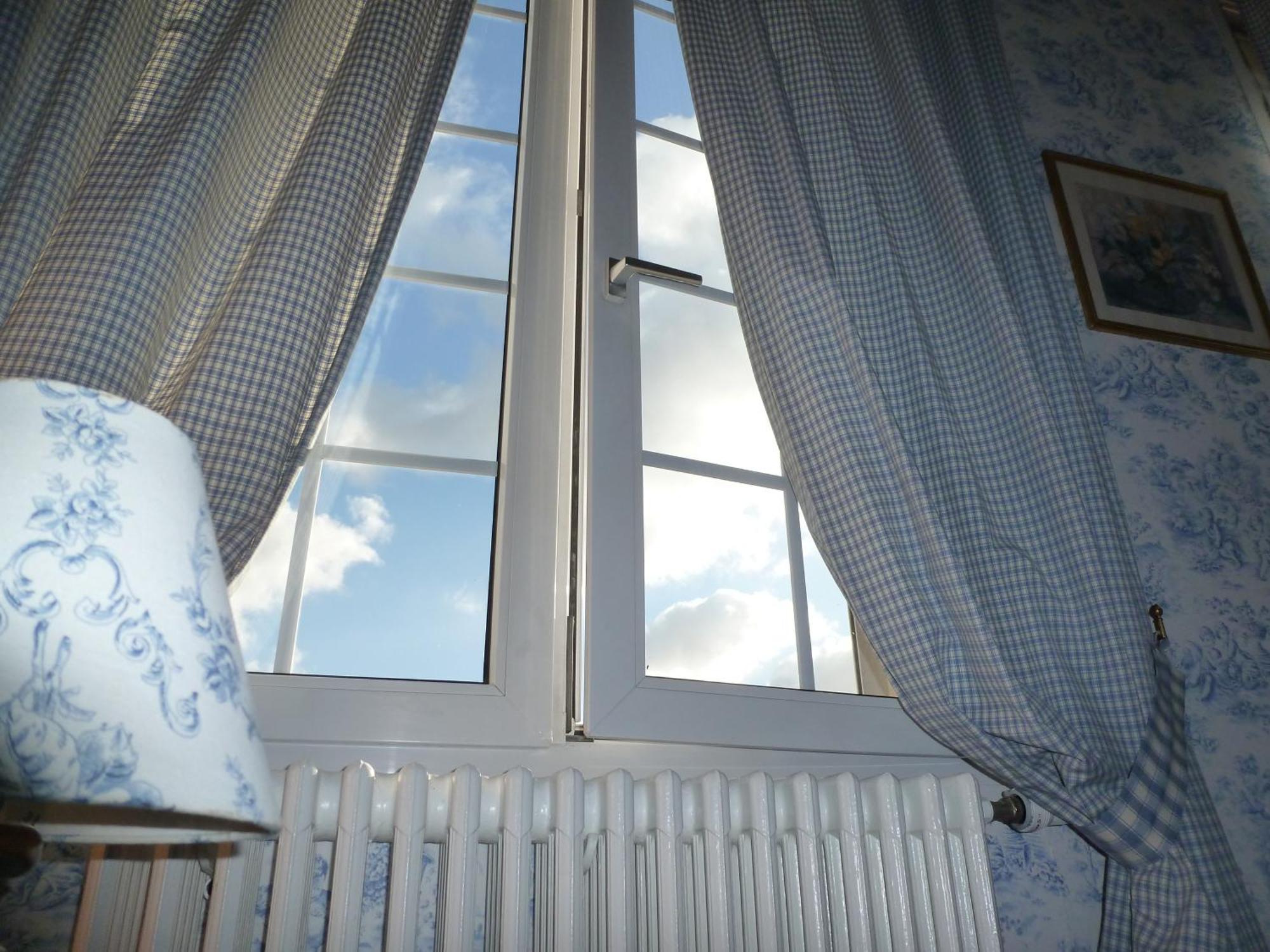 Bed and Breakfast Ferme De Bonavis Banteux Номер фото