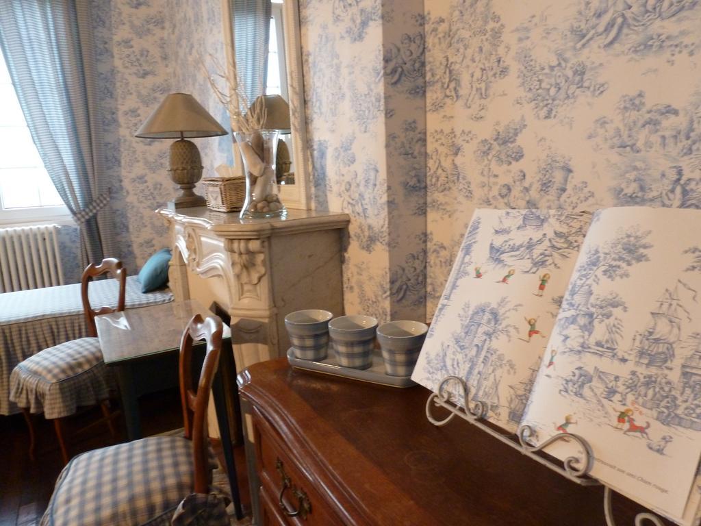 Bed and Breakfast Ferme De Bonavis Banteux Екстер'єр фото